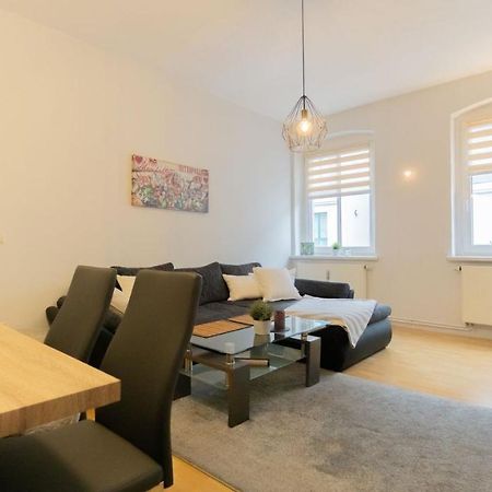 *Central_50M2_Kitchen_Washer_Netflix_Parking Cottbus Exterior foto